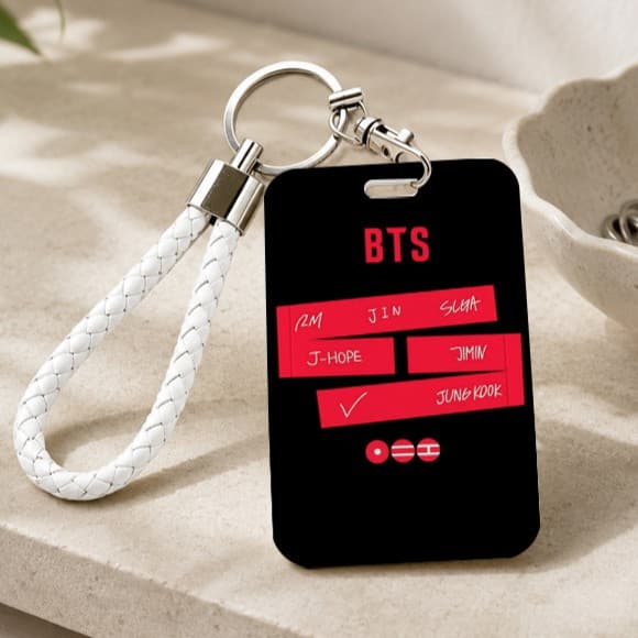 Capa Para Cartão BTS Padrão Texto Cordão De Mão Branco Chaveiro Cartão Transporte Crachá Proteção Presente Fã