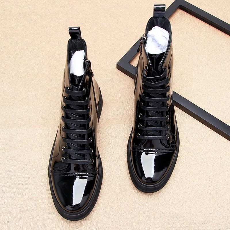 Sapatos de cano alto masculinos de couro envernizado versão coreana sapatos da moda All-Match botas gerais de couro genu