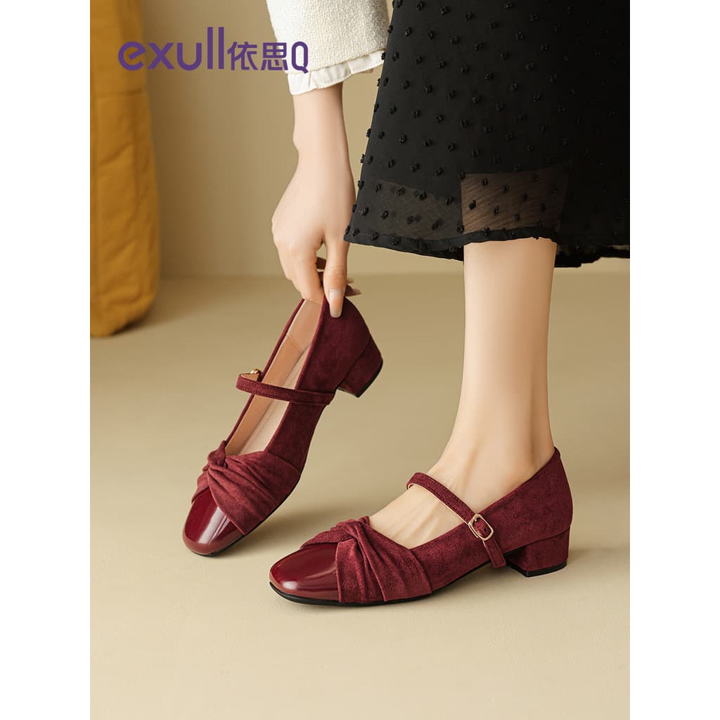 Yisi q vermelho Mary Jane sapatos femininos 2026 novo estilo verão sapatos de noiva camurça bombas de salto grosso franc