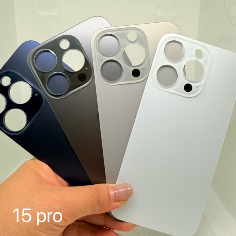 Tampa Traseira Vidro Para iPhone 15 pro Furo da câmera maior