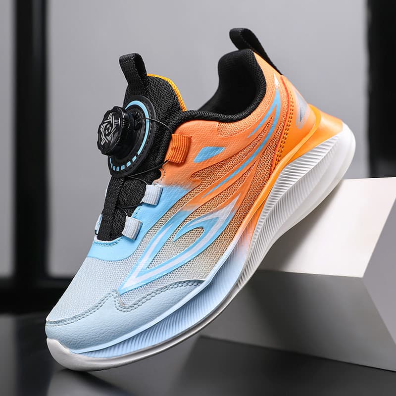 Meninos sapatos tênis de corrida 2026 novo estilo primavera meninos girando torção fivela médio grande crianças sapatos