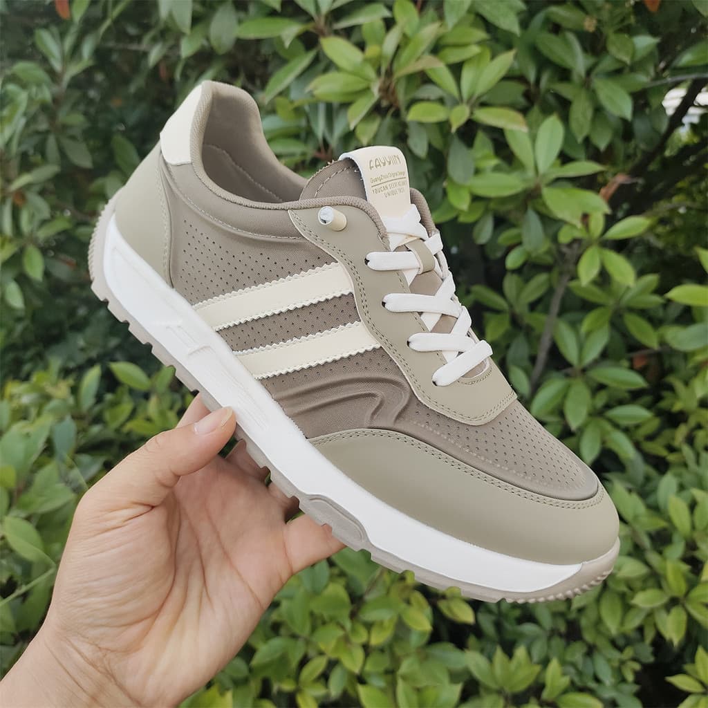 2026 Novo estilo sapatos masculinos sapatos de pano respirável respirável leve confortável All-Match deslizamento em sap