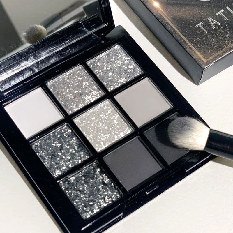 Paleta de Maquiagem para Olhos Esfumados Pretos, 9 Cores Cinza Prateado e Branco, Resistente à Água
