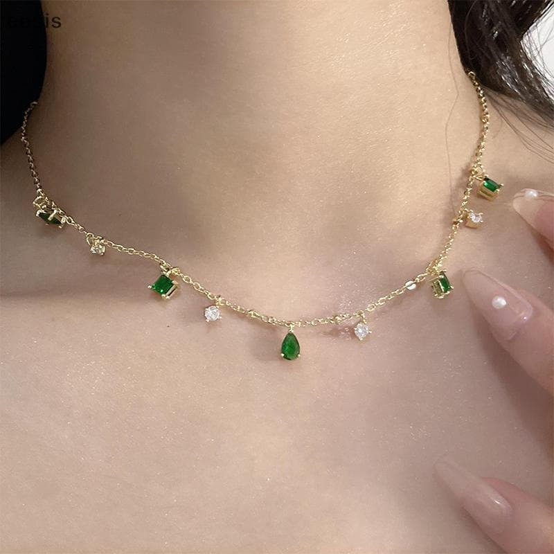 eesis Retro Esmeralda Incrustada Strass Nelace Feminino Temperamento Simples Requintado Clavícula Corrente Jóias Present
