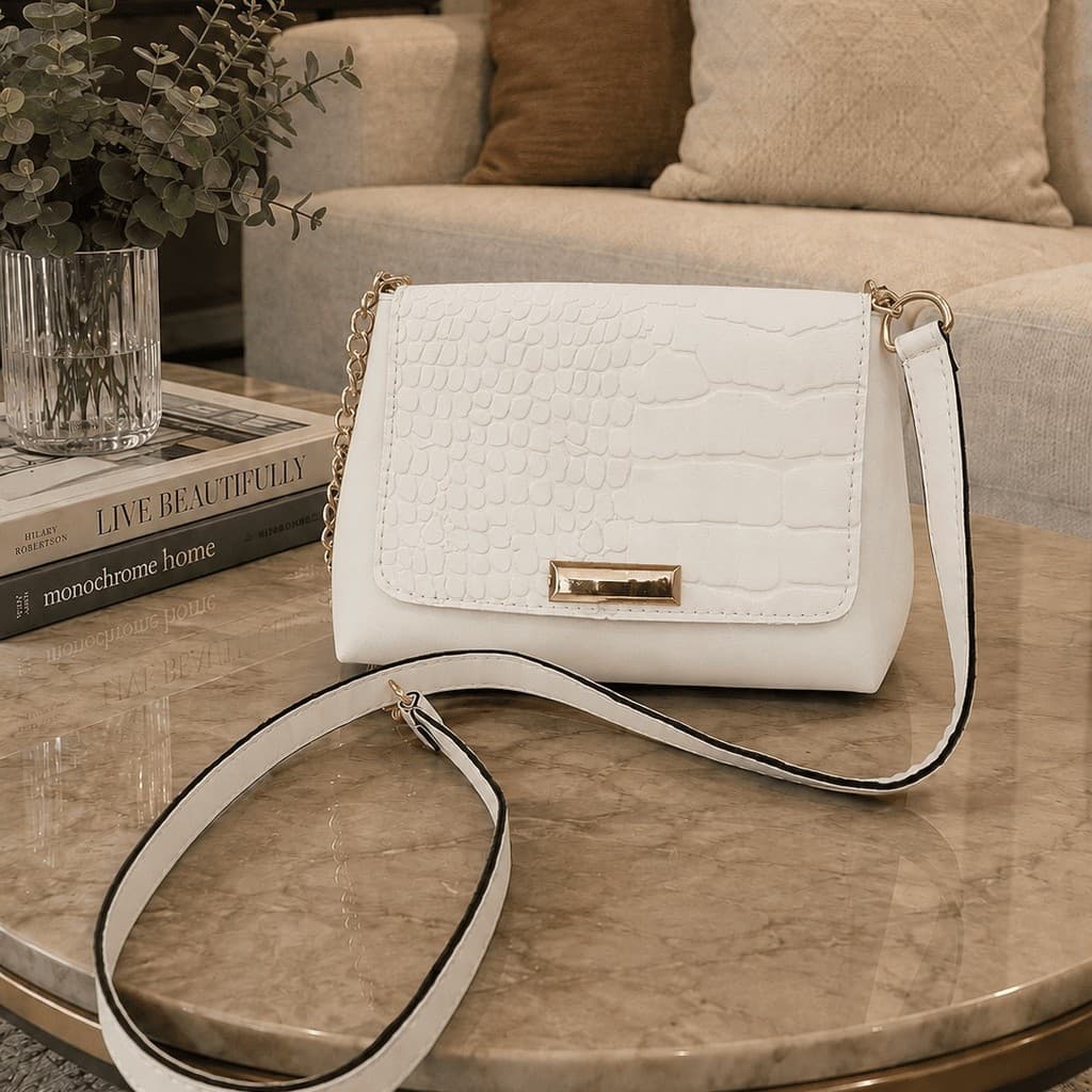 Bolsa Feminina Transversal Pequena Com Metal Texturizada Croco Caramelo Alça Elegante