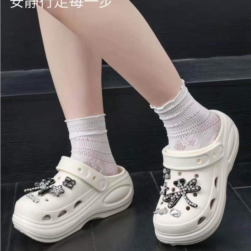 Aumentar a altura 6cm meninas ao ar livre buraco sapatos libélula senhoras EVA All-Match sapatos de jardim feminino anti