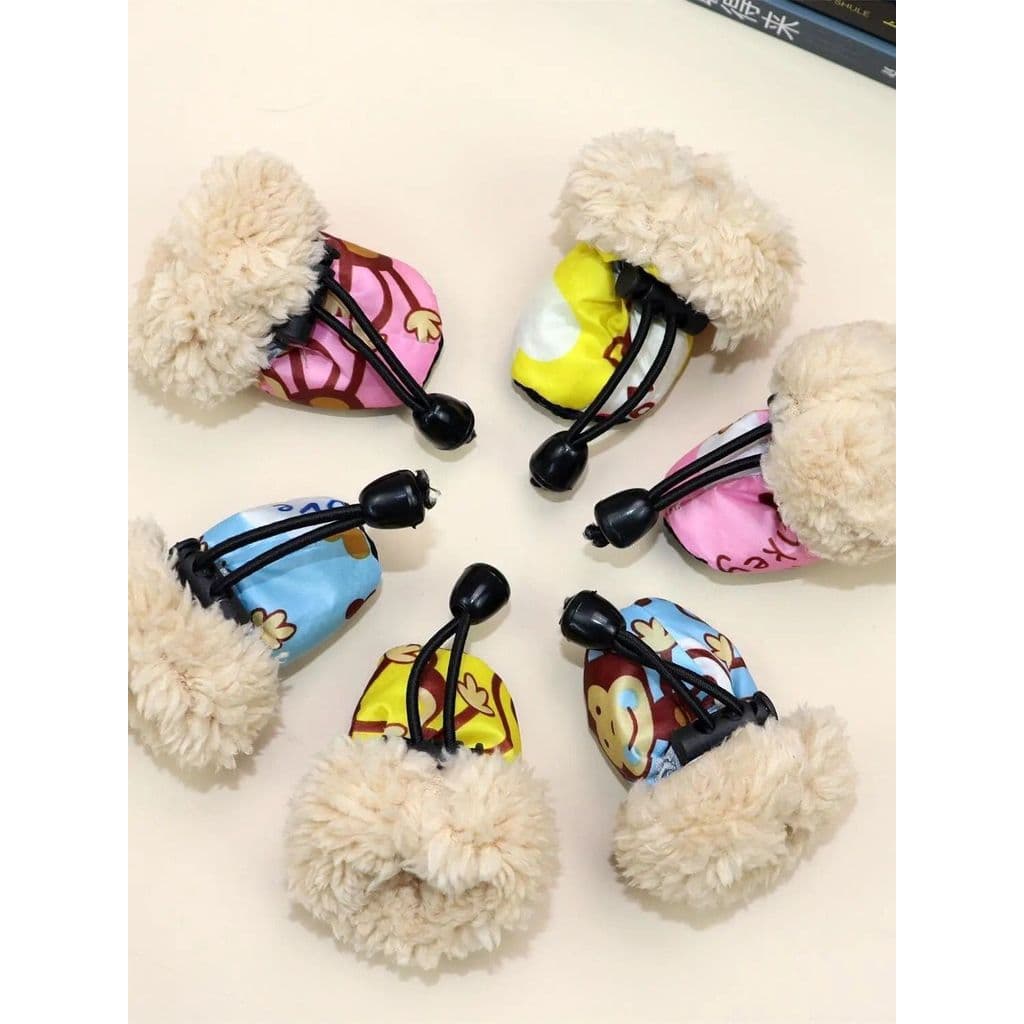 Sapatos de cachorro de pelúcia não podem cair Poodle Bichon Pomeranian pequeno cão Universal antiderrapante sapatos para