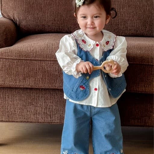 Meninas Denim colete 2026 primavera outono novo estilo crianças moda rendas colete jaqueta bebê Cardigan topo