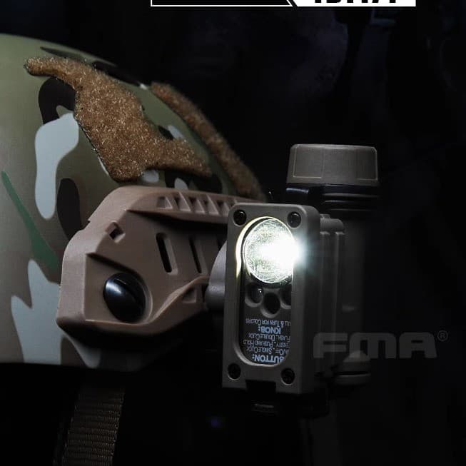 FMA Segunda Geração Sidewinder Survival Light Capacete Tático Luz Head-Wearing IR Low-Iluminado Três Cores Piscando Si