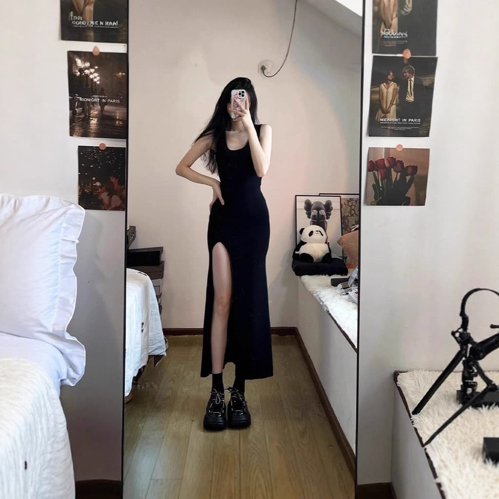 Vestido de verão 2025 novo estilo feminino quente menina envoltório nádegas magro chá Break vestido francês preto vestid