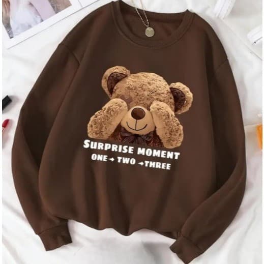 Moletom Feminino Gola Redonda Blusa de Frio Estampado Urso Surprise Moment  Moda Inverno Old Money