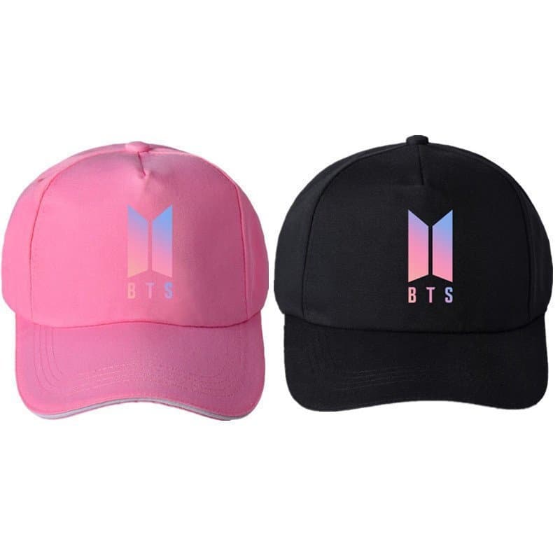 <       Em estoque >       1PCS Boné Fashion BT21 da Marca BTS, Bonés de Verão em Algodão Bicolor para Homens e Mu