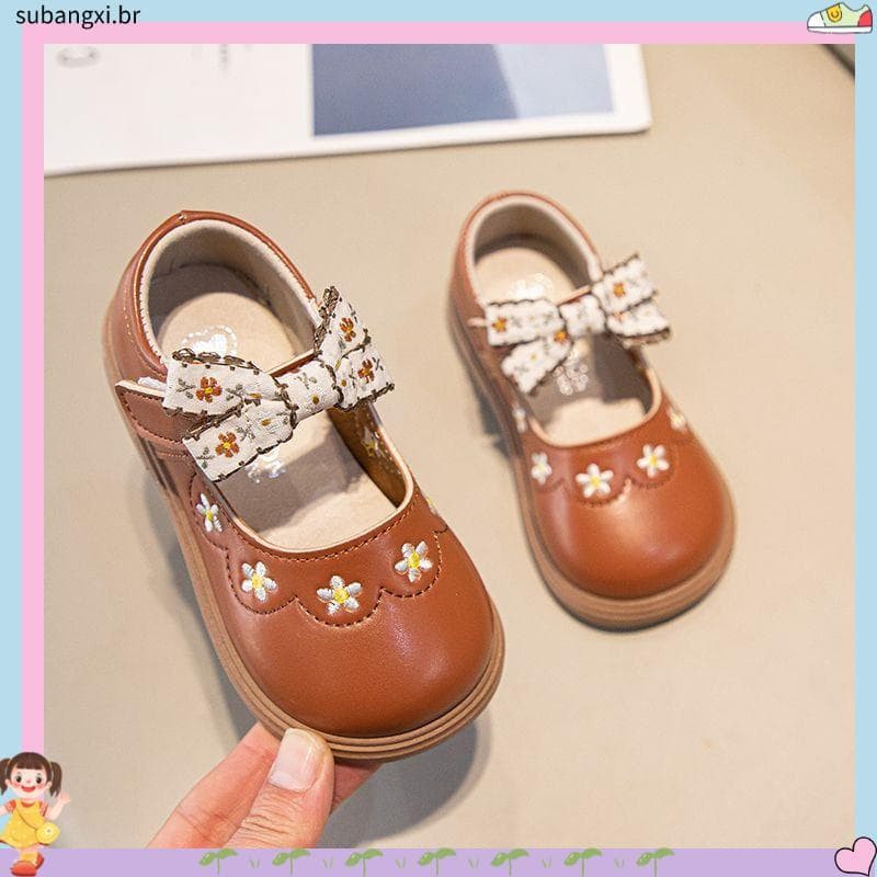 Menina pequenos sapatos de couro estilo princesa sola macia médio pequeno crianças primavera outono novo estilo jardim d