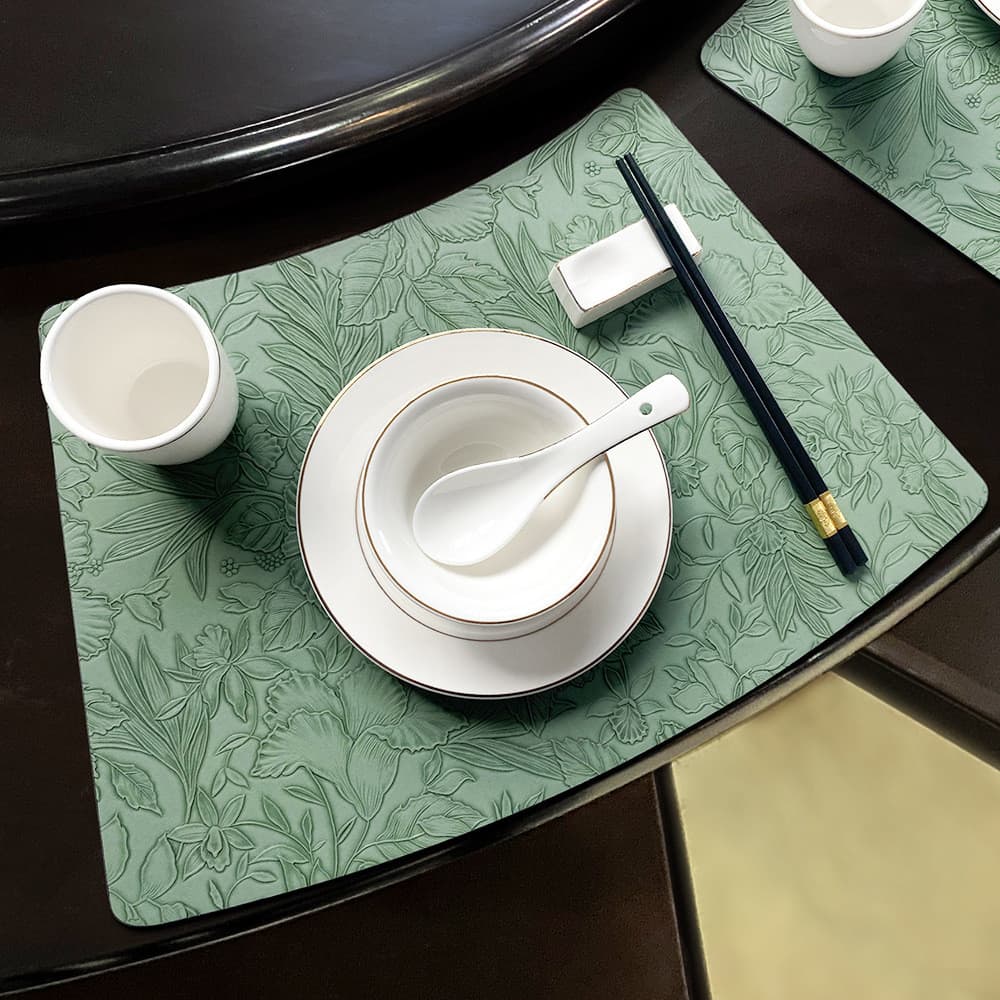 Jogo Americano de Couro em Forma de Leque Resistente ao Calor e Óleo Estilo Chinês para Mesa de Jantar