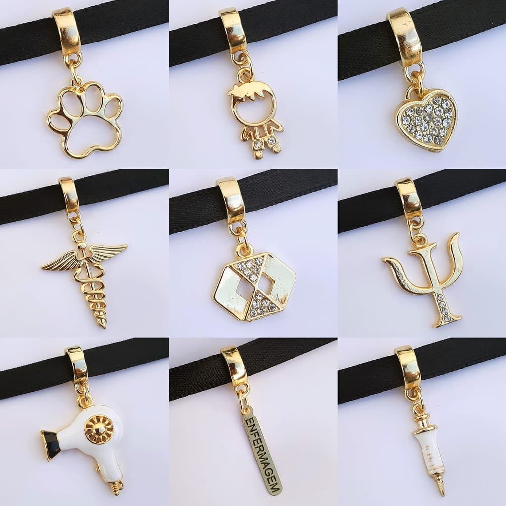 Pingente Berloque Dourado Diversos Modelos para Pulseira  - Banhado a Ouro 18k (Ótimo Presente)