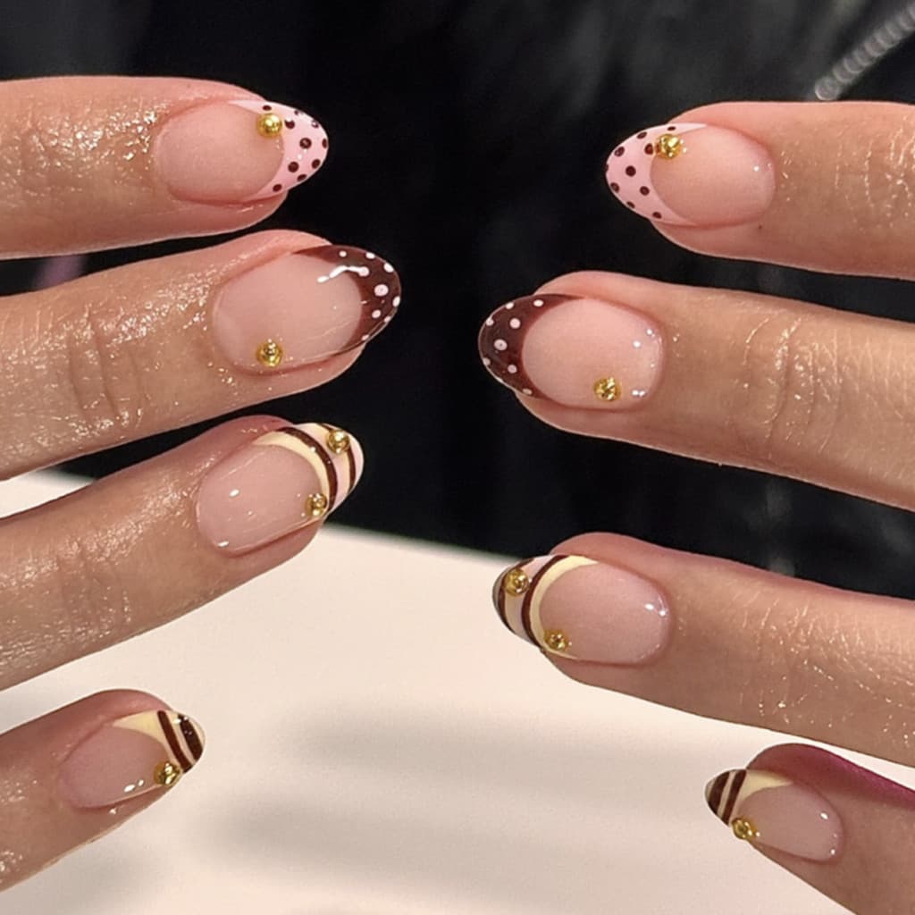 Europeu americano comércio exterior francês Wearable unhas curto bolinhas flor piscando diamante Manicure peças de unhas