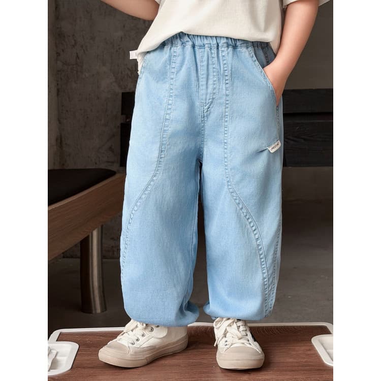 Meninos calças de verão 2026 novo estilo crianças moda Tencel Jeans bebê verão estilo fino calças Mosquito de secagem rá