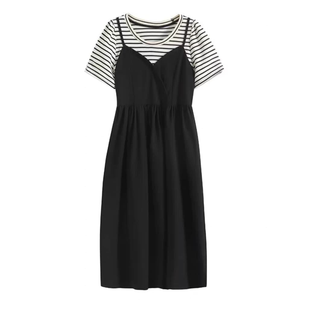 2-19 vestido feminino verão novo estilo fada temperamento camiseta costura preto agulha Shuttle falso de duas peças Mid-