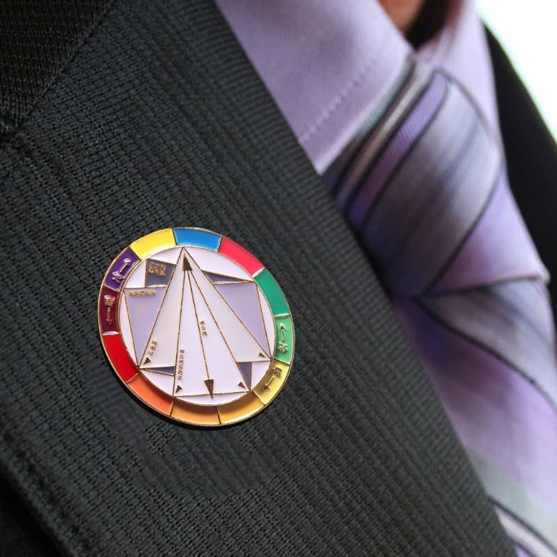 Broche Giratório de Liga Metálica EC Trendy, Acessório de Lapela Feito à Mão, Perfeito para Festas e Trajes de Escritóri