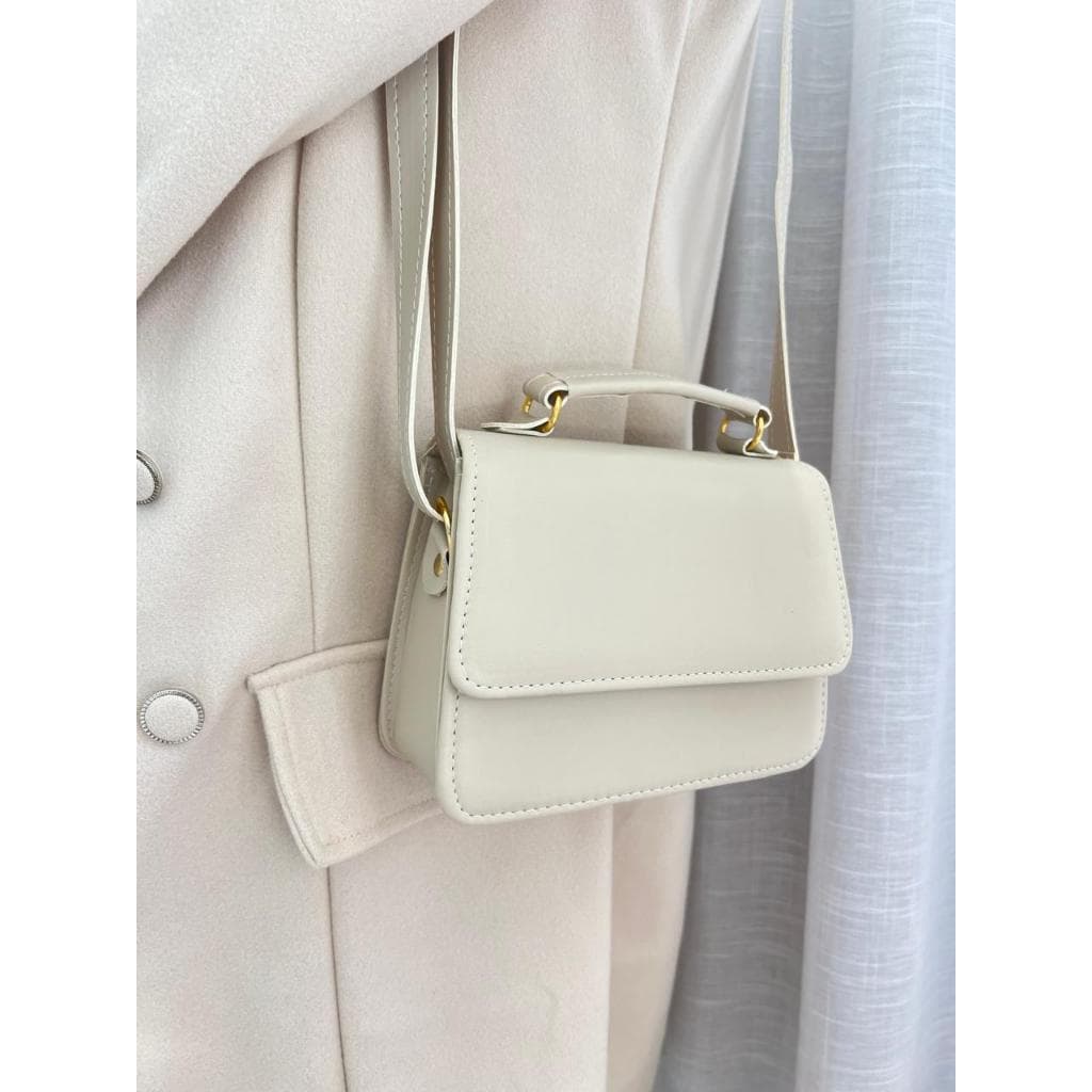 Bolsa Feminina Quadrada Mini Básica Envio Imediato Pequena Transversal