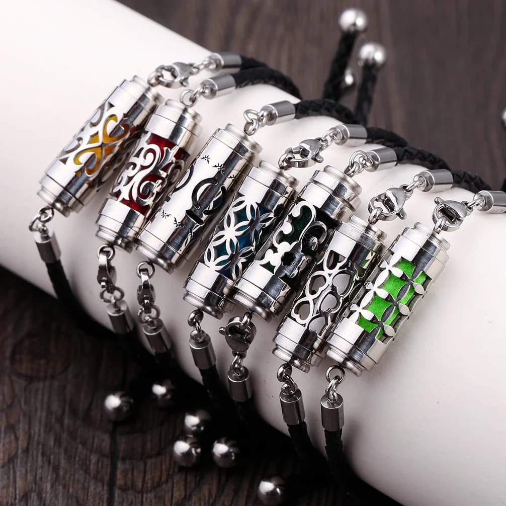 2026 Nova Pulseira De Aromaterapia De Aço Inoxidável Pulseiras De Couro Preto Para Homens Mulheres Aroma Perfume Óleos D