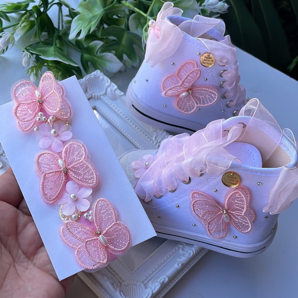 Tênis Menina Jardim das Borboletas Rosa ou Lilás Sapatinho + Faixinha Faixa Laço Decorado Festa