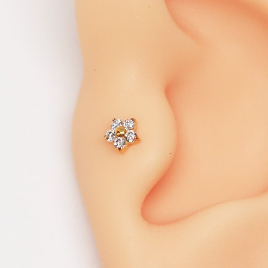 Piercing Tragus Titânio PVD Gold Flor Cravejada Rosca Interna 6mm