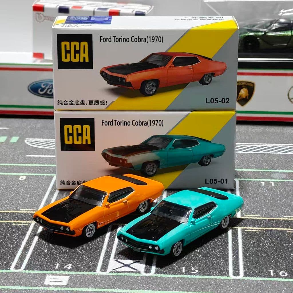 CCA 1/69 Ford Torino Cobra (1970) Novo Modelo de Carro em Liga Metálica com Base de Liga Absorvente de Choques