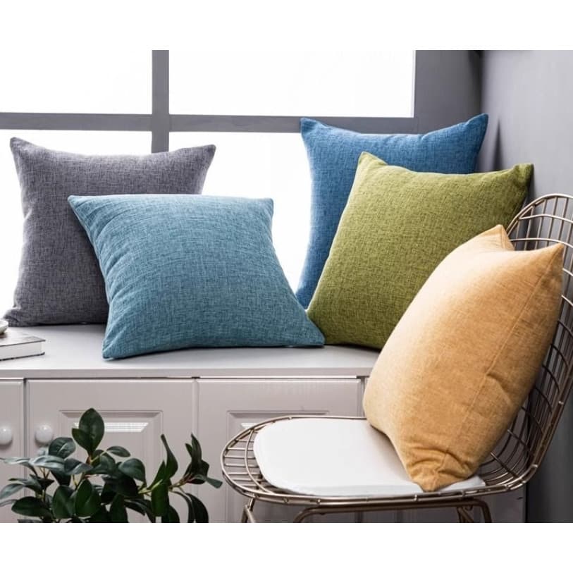 Almofada Confortável em Linho Resistente 45x45cm com Enchimento, Várias Cores