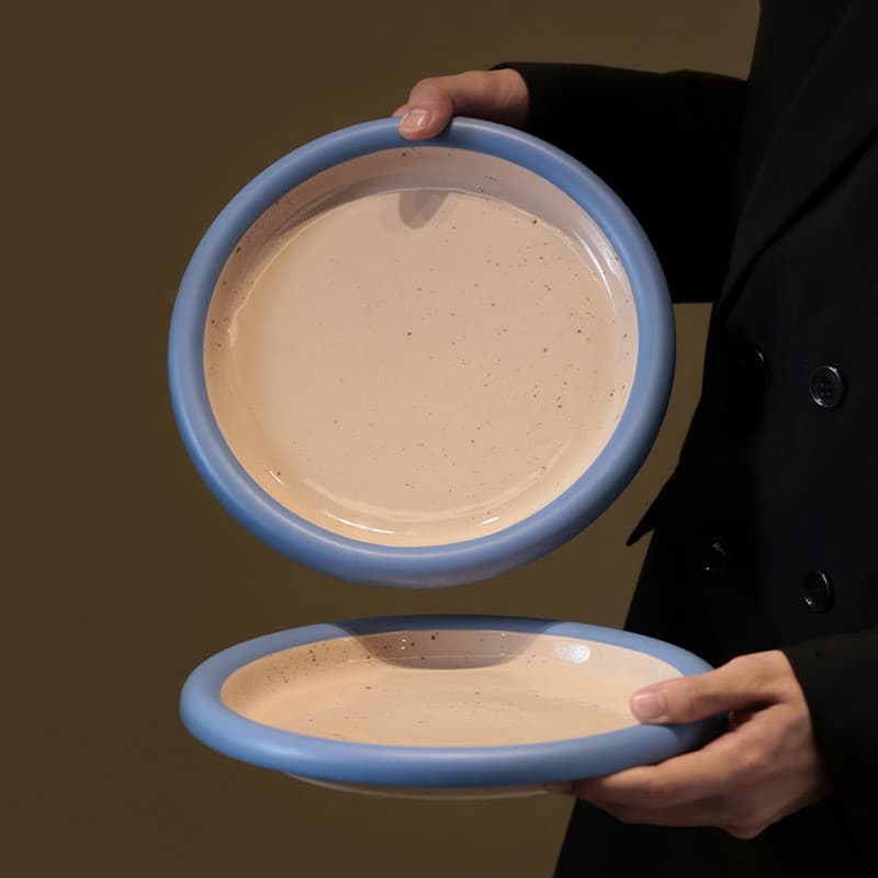 Prato de cerâmica azul de leite de alto valor, prato de salada doméstica, prato de comida ocidental de alto valor