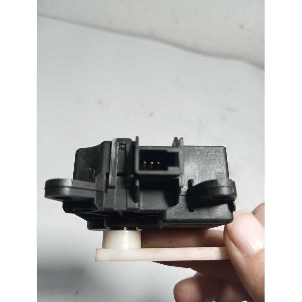 Motor Atuador De Caixa Ar Nissan Versa Sentra Original
