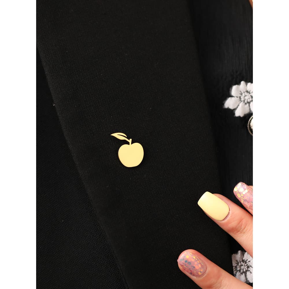 Apple ouro maçã titânio aço seguro frutas colar pino casaco decoração broche masculino blusão broche distintivo