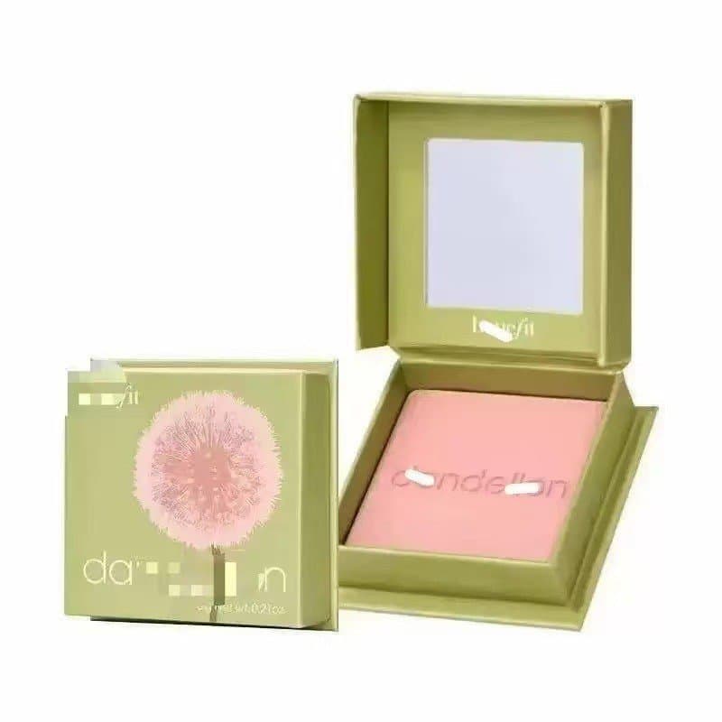 O novo blush dente-de-leão da Bet, pó de 6g, realça a tez, é fino e não esfarela, vem com espelho.