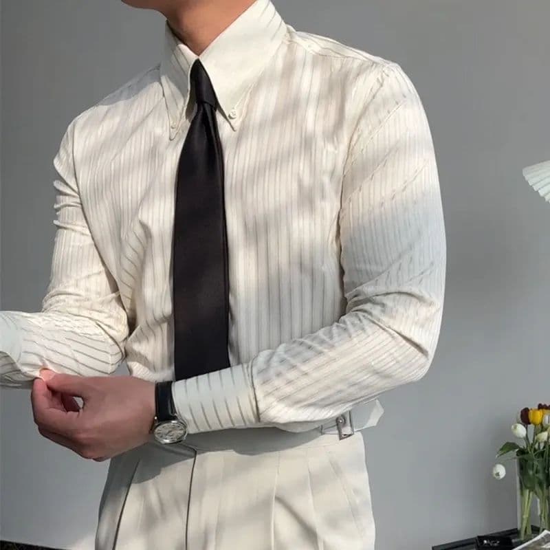 2025 outono novo estilo de negócios Casual gola pontiaguda camisa listrada Retro moda cavalheiro temperamento All-Match