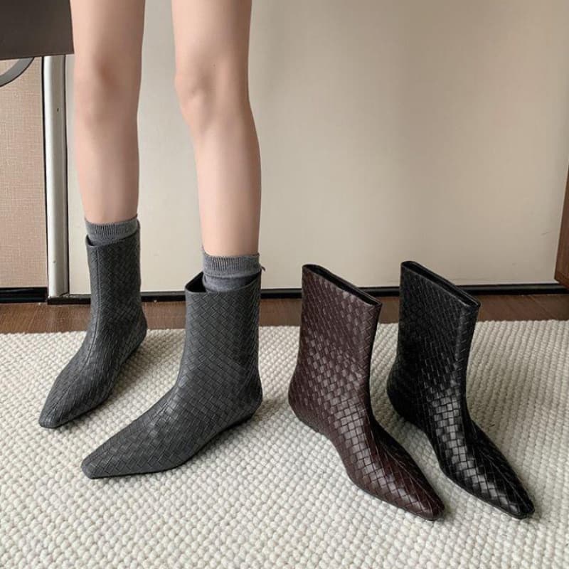Botas de cano médio com salto anabela e ajuste solto, tecidas, nova moda outono e inverno 2026, versáteis, elegantes, de