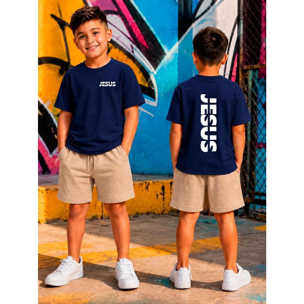 Conjunto Infantil Camiseta + Bermuda Safari FRENTE COSTA JESUS VERTICAL para Menino Estilo Casual e Confortável