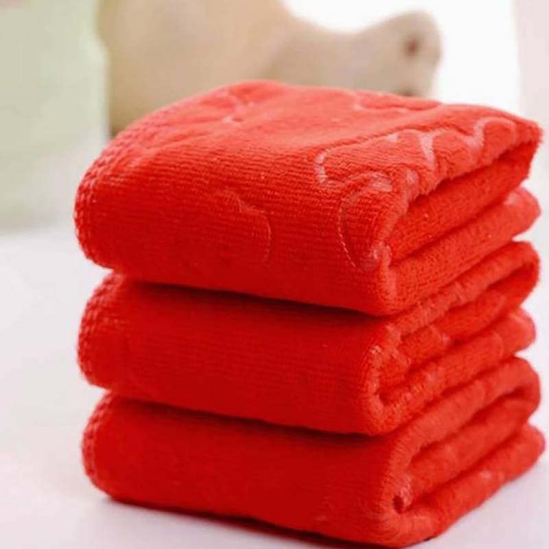 [sourcecome] Grande Vermelho Em Relevo Palavra Feliz Toalha Vermelha Chão Veludo thi Lenço De Casamento Boutique