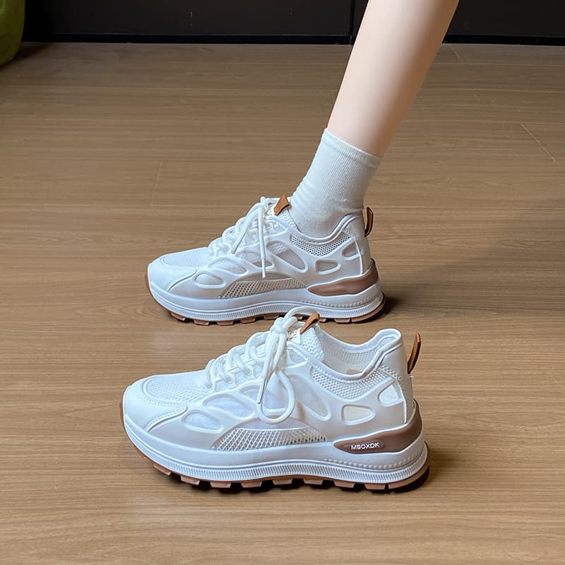 2026 novo estilo malha papai sapatos femininos de sola grossa All-Match verão sapatos de malha fina venda quente esporte