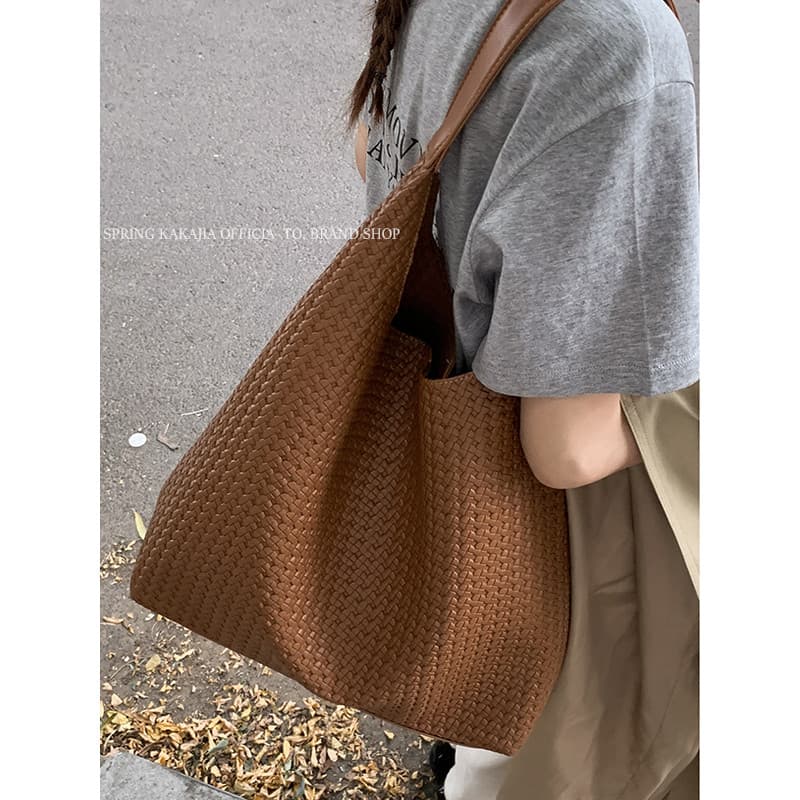 High-End saco feminino 2026 novo estilo elegante Popular Melade bolsa de ombro grande capacidade sacola Commuter