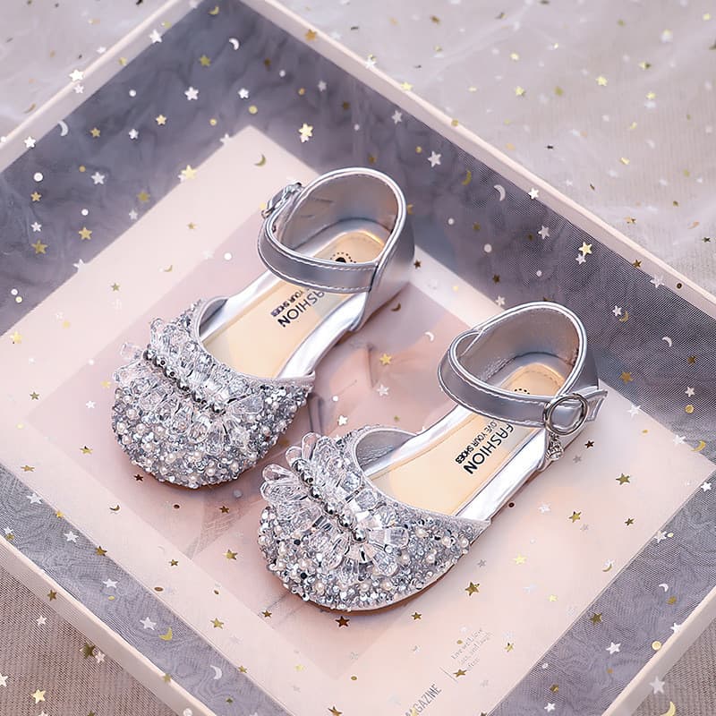 2025 verão novo estilo menina princesa Baotou sandálias de cristal bebê menina sapatos de desempenho