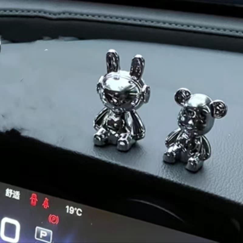 Itens decorativos fofos para o carro, acessórios criativos para o painel interno do veículo.
