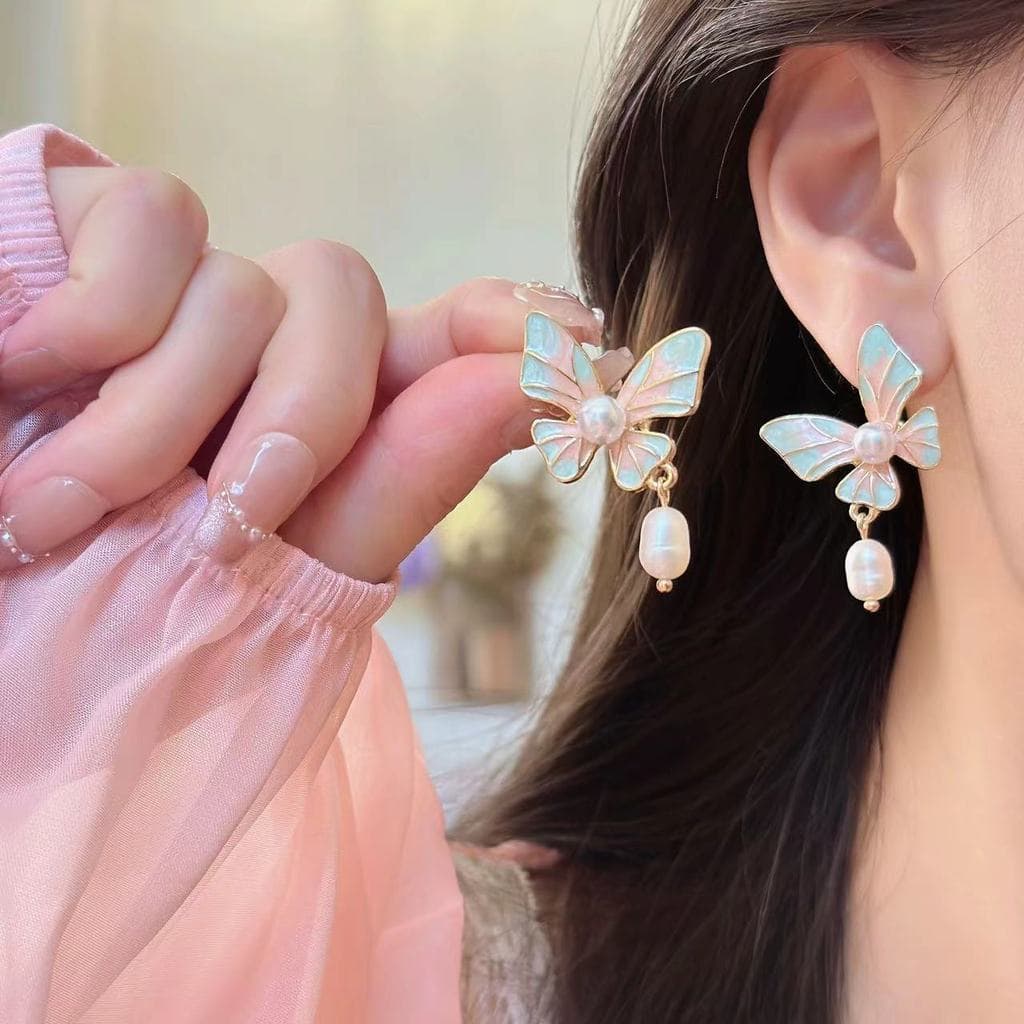 [Em estoque] Brincos de pérola com borboleta em estilo retrô francês, brincos vintage para mulheres com estilo literário