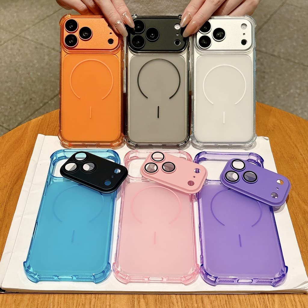 Quatro cantos resistente a choques, adequado para iPhone17/16/15/14/13/12 capa de telefone magnética transparente fosca,