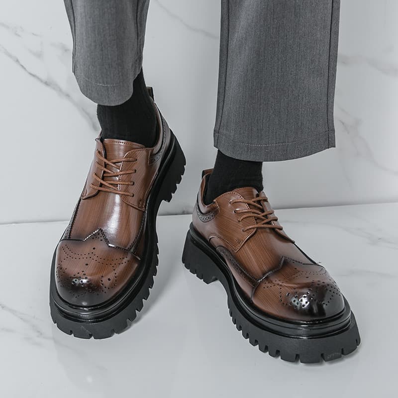 W inverno Braddock novos sapatos de couro casuais masculinos na moda Retro grande cabeça de sola grossa aumentando negóc