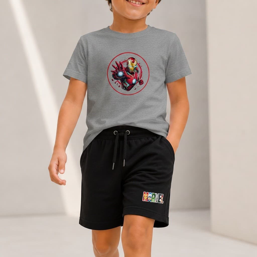 Kit Camiseta Infantil Menino Homem de Ferro Iron Man Vingadores e Bermuda