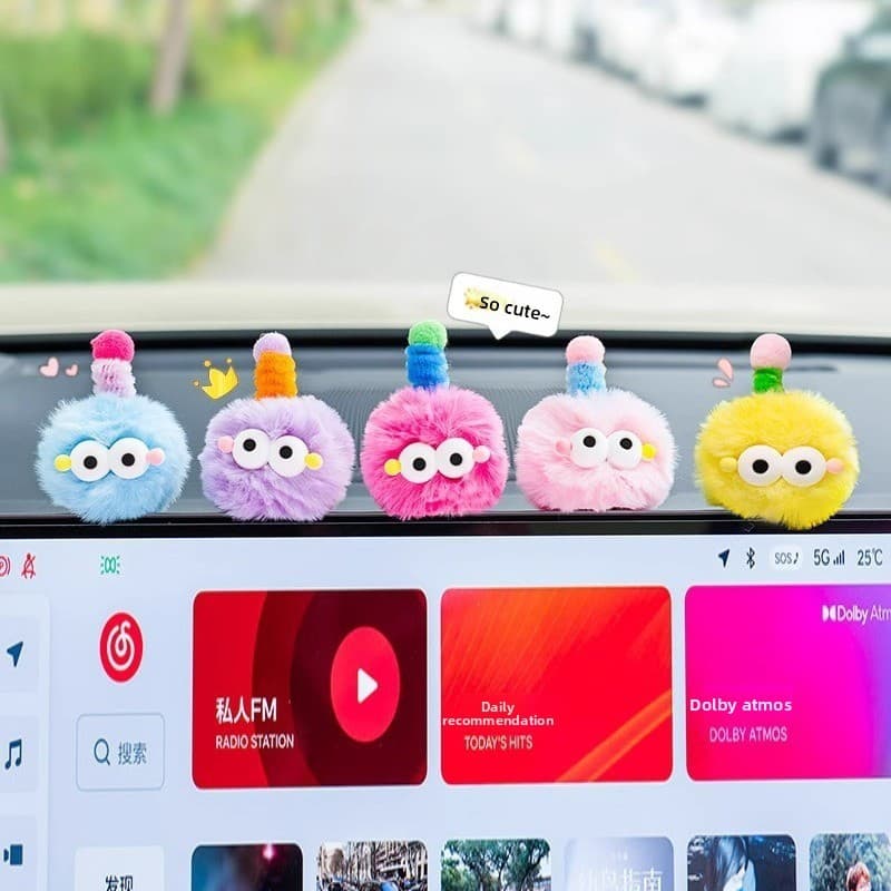 ENVIO RÁPIDO: Adorno Decorativo de Carro Monstrinho Fofo, Brinquedo de Pelúcia Criativo, Acessório para Painel de Carro,