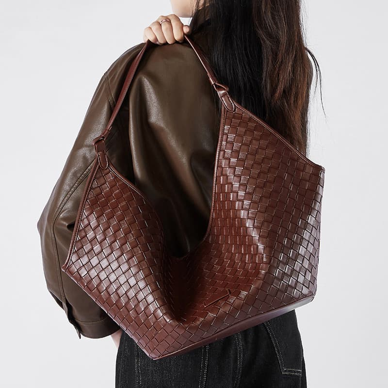 Couro genuíno grande capacidade saco feminino novo estilo moda moda couro tecido padrão senhoras classe Commuter saco