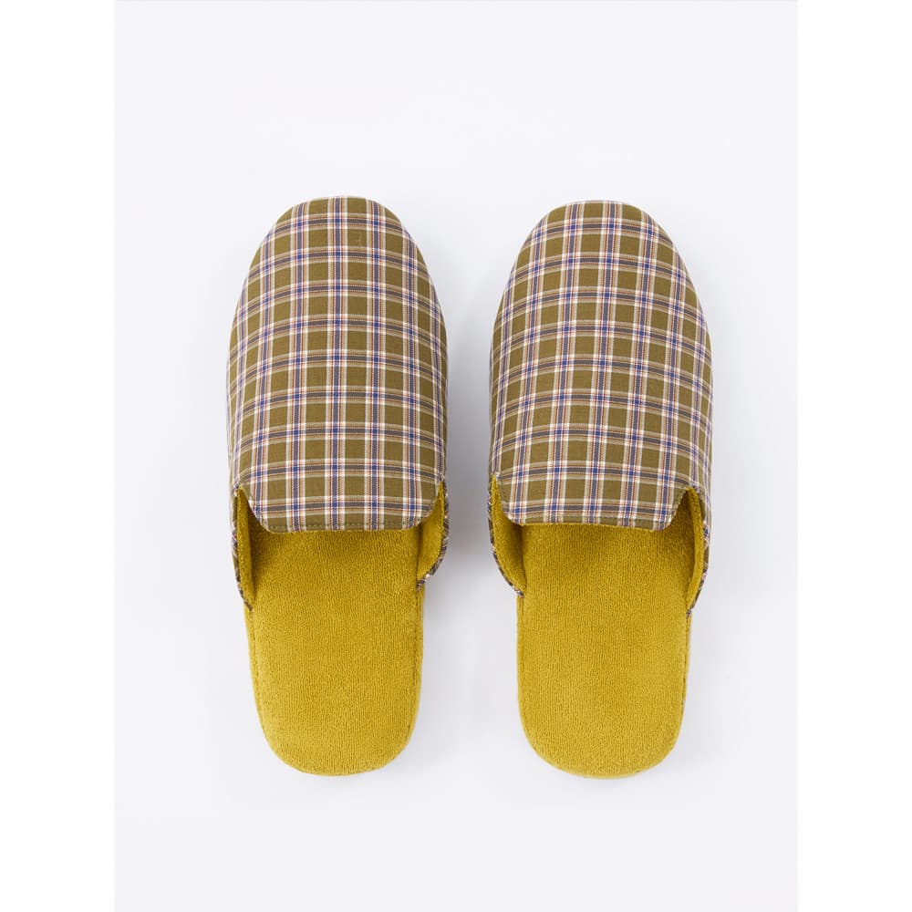Chinelos quentes para casa estilo japonês feminino sola macia cor combinando à prova d'água antiderrapante mudo algodão