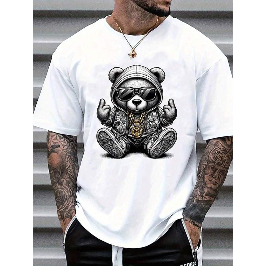 Camiseta Plus Size Masculina de Algodão Manga Curta Casual com Estampa de Urso Cartoon Gola Redonda Verão