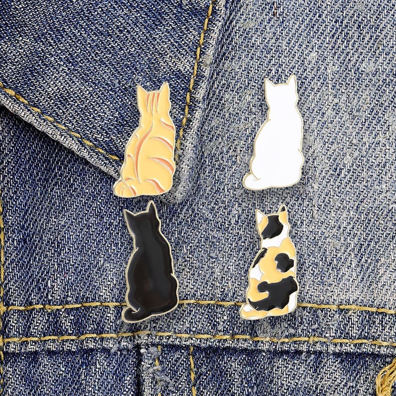 Broche Esmaltado De Quatro Cores Com Desenhos Animados , Acessórios De Roupas Da Moda , Mochila , Crachá , Joia , Presen